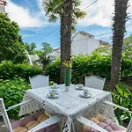Miroslava Apartment