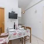 Miroslava Apartment *