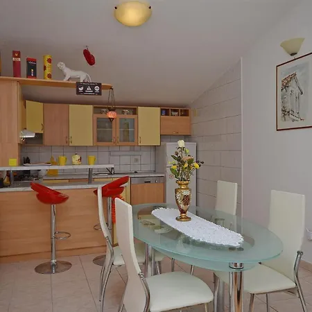 Miroslava Apartment