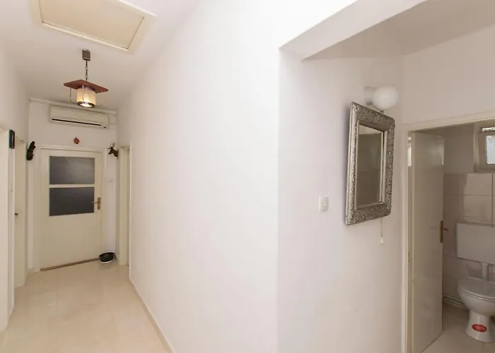 Διαμέρισμα Miroslava *