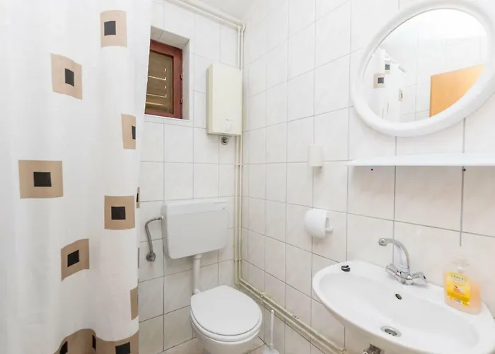 Miroslava アパート